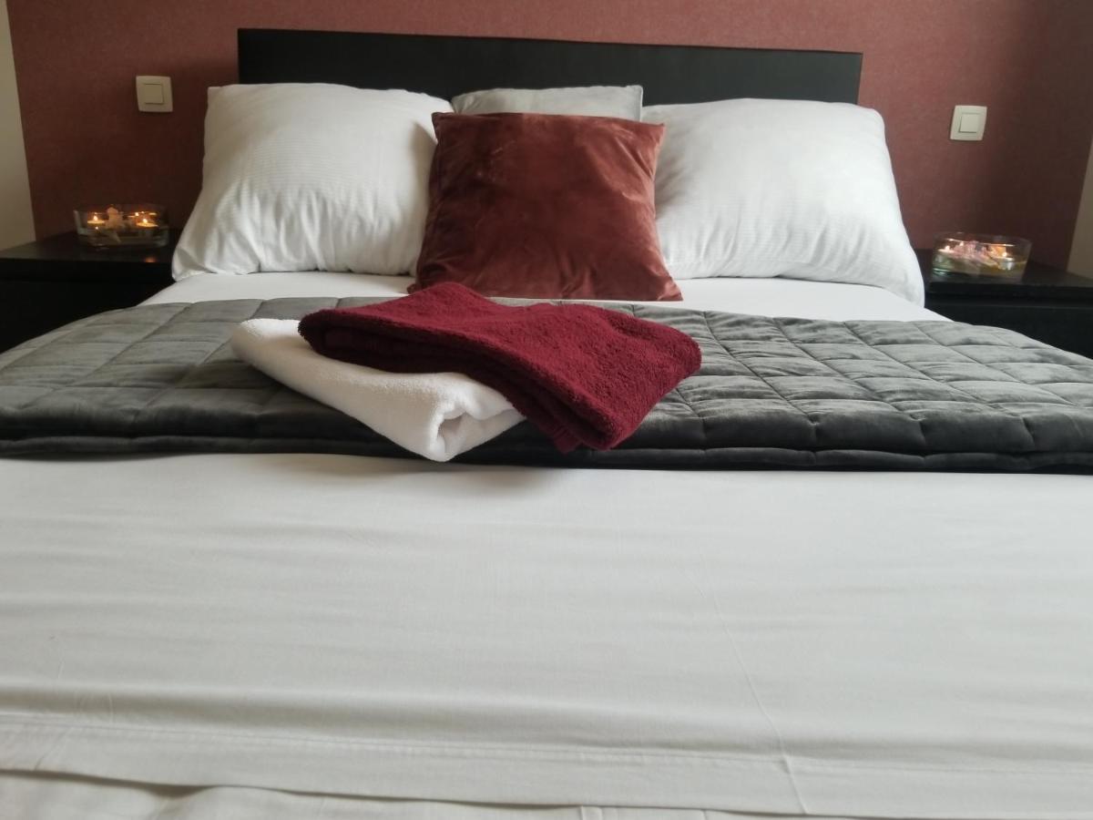 Cote Grange Hotel Tournai Bagian luar foto