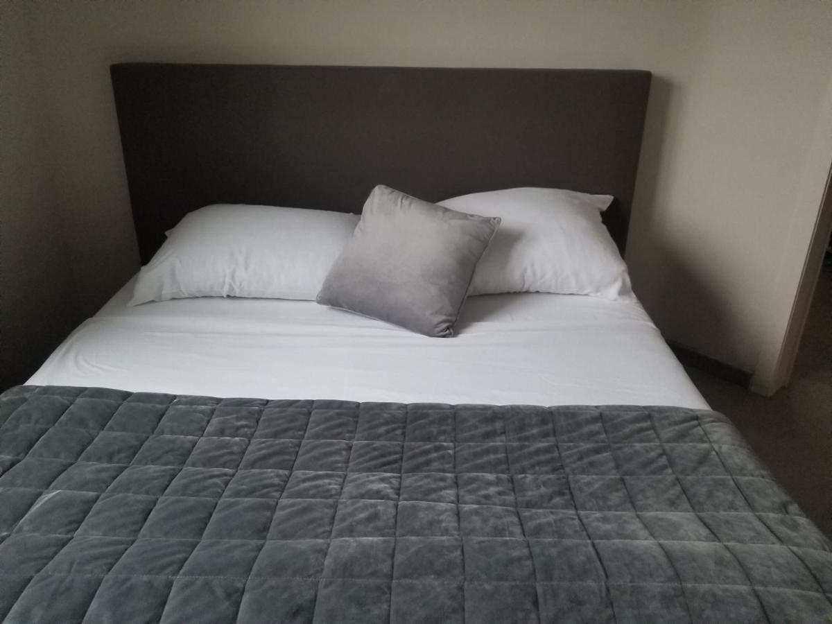 Cote Grange Hotel Tournai Bagian luar foto